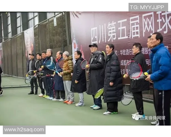 成都网球队与重庆网球队赛后复盘分析灵活性表现及战术对比