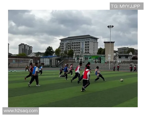 吴敏独家分享足球心得与技巧助你提升球技的秘诀与经验